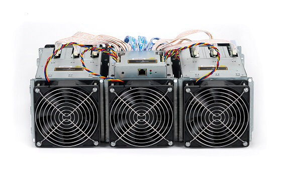 Antminer S5+ Front view with fans attached